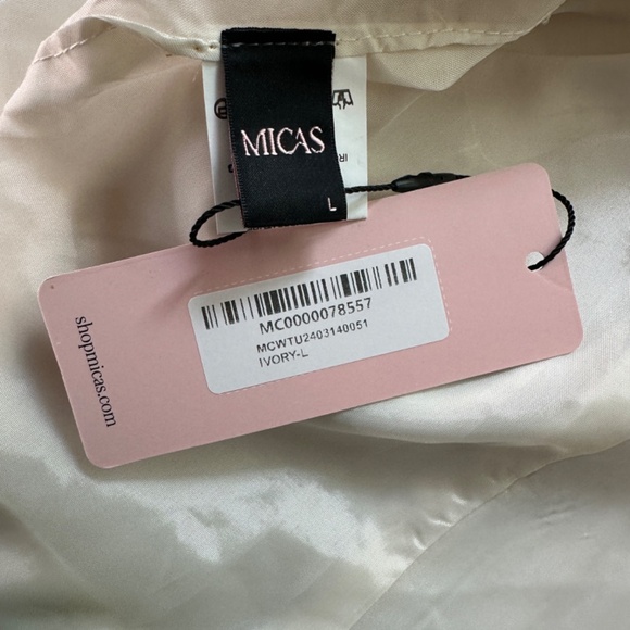 Commense Sweetheart Button Up Tube Top in Apricot (New from Micas) - Picture 6 of 6